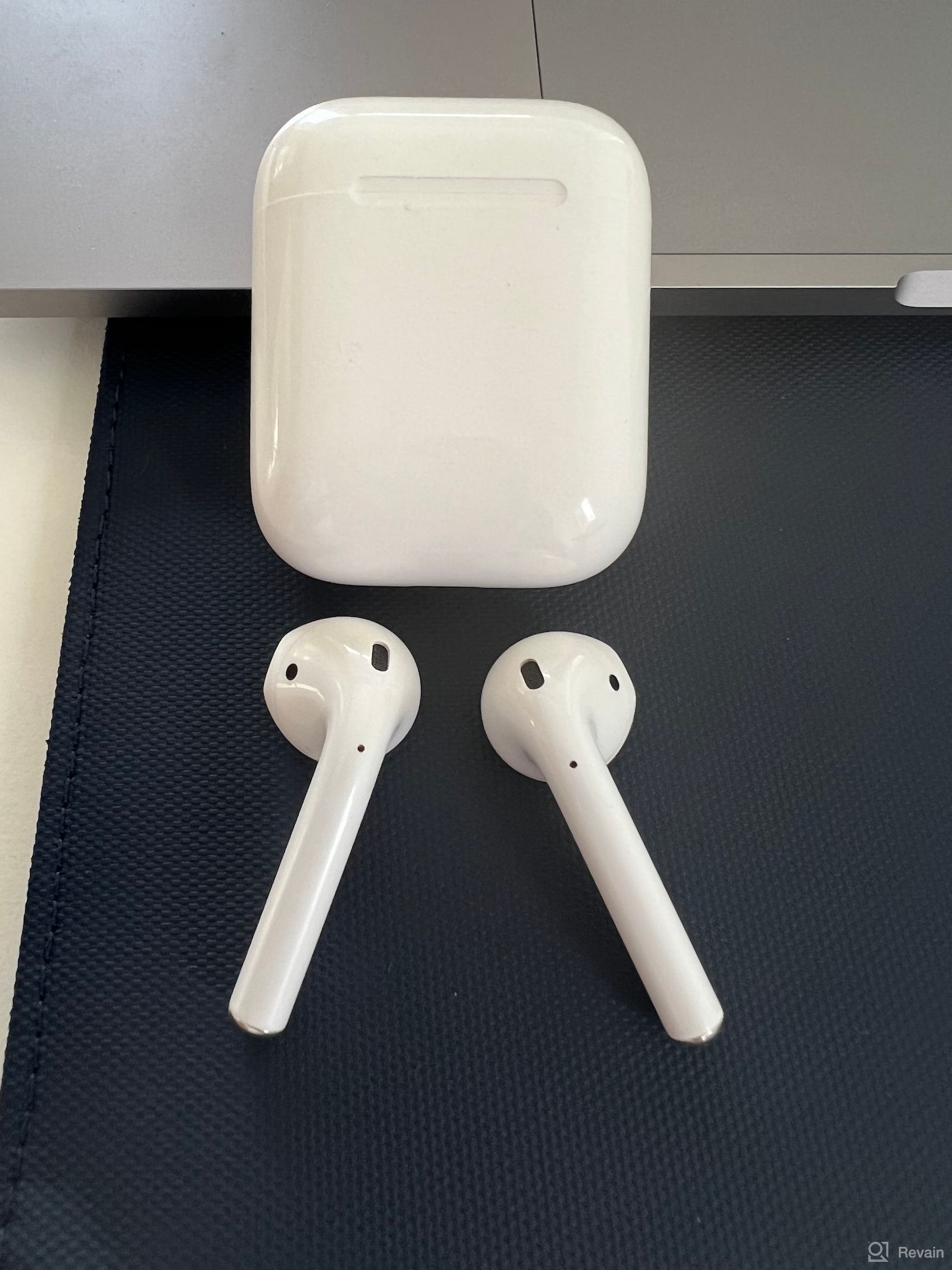img 3 attached to Apple AirPods Wireless Charging Latest review by Manur Bartov