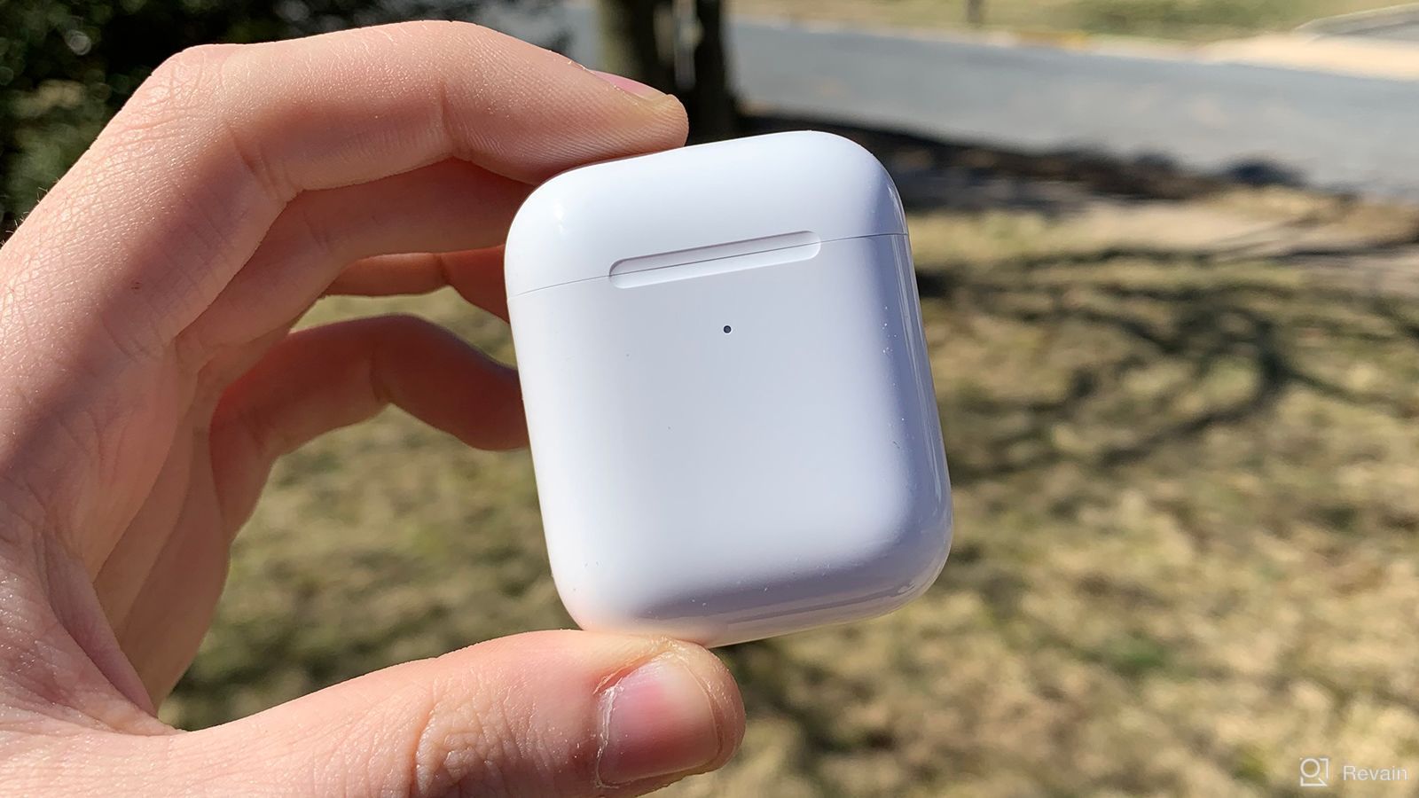img 1 attached to Apple AirPods Wireless Charging Latest review by Alex Meshceryakov